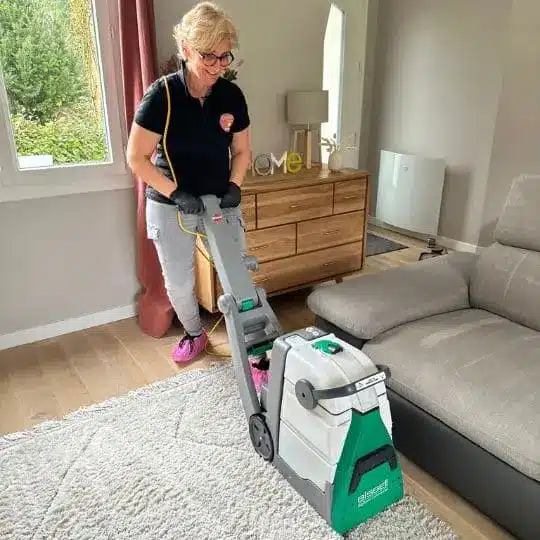 Comment se déroule un nettoyage de meubles en tissu à Lyon par Clean Passion Nettoyage